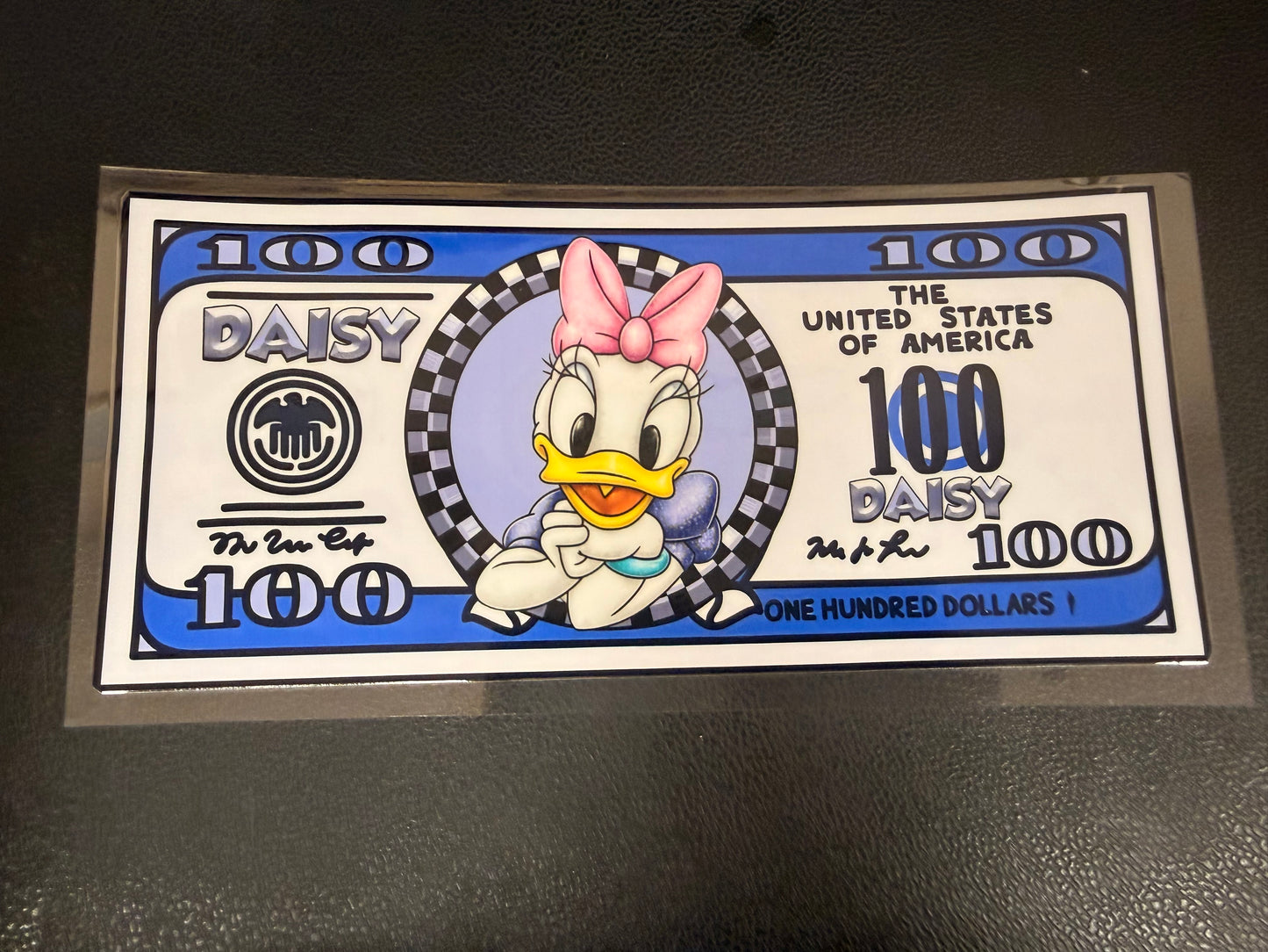 Daisy dollar bill