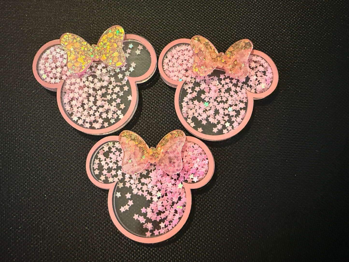Minnie Mouse shakers