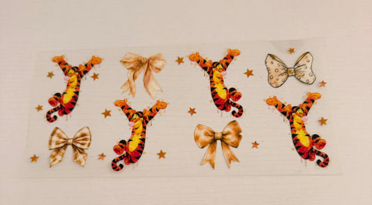 Tigger with bows