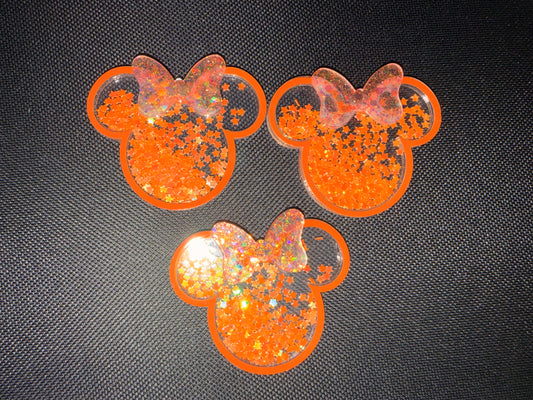 Minnie Mouse shakers